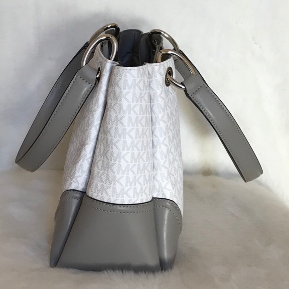 Michael Kors (2pcs) Nicole LG Shoulder Tote - Picture 2 of 8